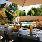 Сasa de vacaciones Luxe Et Sérénité : Jacuzzi, Sauna, Piscine Chauffée, Home-cinéma Et Près Du Mans - Fr-1-410-396 Yvré-lʼÉvêque