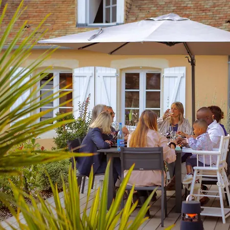 Luxe Et Serenite : Jacuzzi, Sauna, Piscine Chauffee, Home-cinema Et Pres Du Mans - Fr-1-410-396 Prázdninový dům *