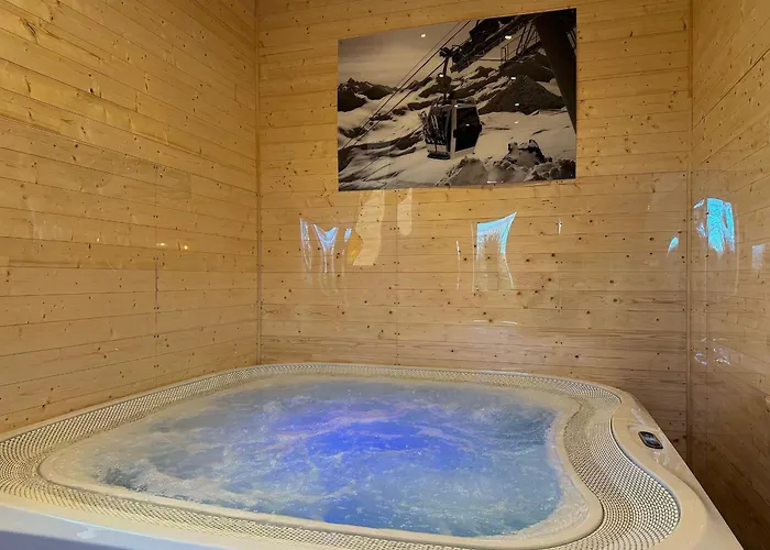 Luxe Et Sérénité : Jacuzzi, Sauna, Piscine Chauffée, Home-cinéma Et Près Du Mans - Fr-1-410-396 Hébergement de vacances Yvré-lʼÉvêque