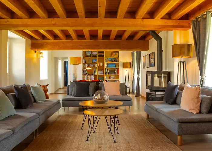 Luxe Et Sérénité : Jacuzzi, Sauna, Piscine Chauffée, Home-cinéma Et Près Du Mans - Fr-1-410-396 Hébergement de vacances *