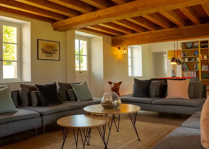 Luxe Et Sérénité : Jacuzzi, Sauna, Piscine Chauffée, Home-cinéma Et Près Du Mans - Fr-1-410-396 Hébergement de vacances Yvré-lʼÉvêque