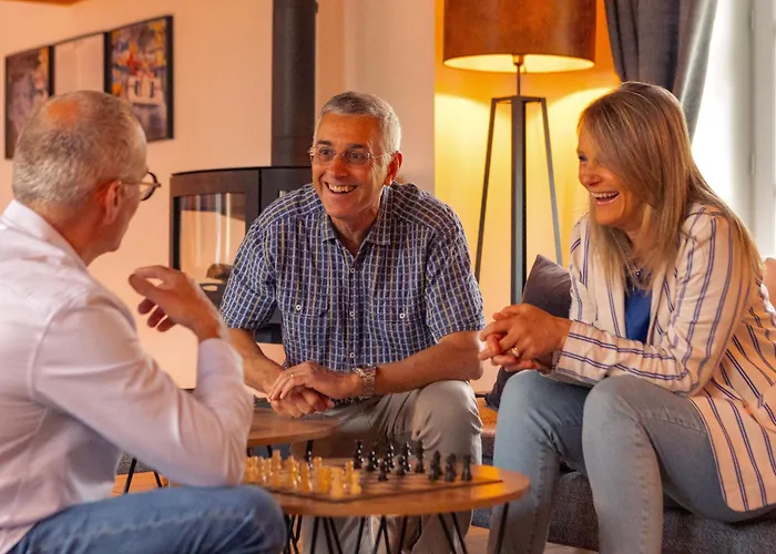 Luxe Et Sérénité : Jacuzzi, Sauna, Piscine Chauffée, Home-cinéma Et Près Du Mans - Fr-1-410-396