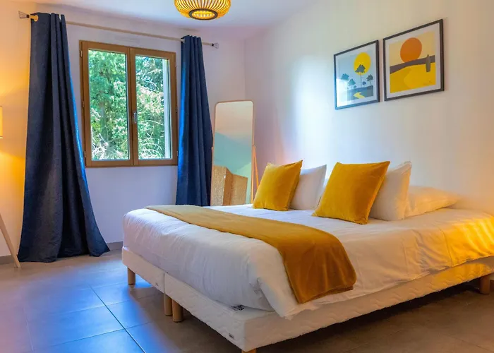 Luxe Et Sérénité : Jacuzzi, Sauna, Piscine Chauffée, Home-cinéma Et Près Du Mans - Fr-1-410-396 Hébergement de vacances