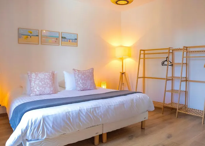 Luxe Et Sérénité : Jacuzzi, Sauna, Piscine Chauffée, Home-cinéma Et Près Du Mans - Fr-1-410-396 Hébergement de vacances *